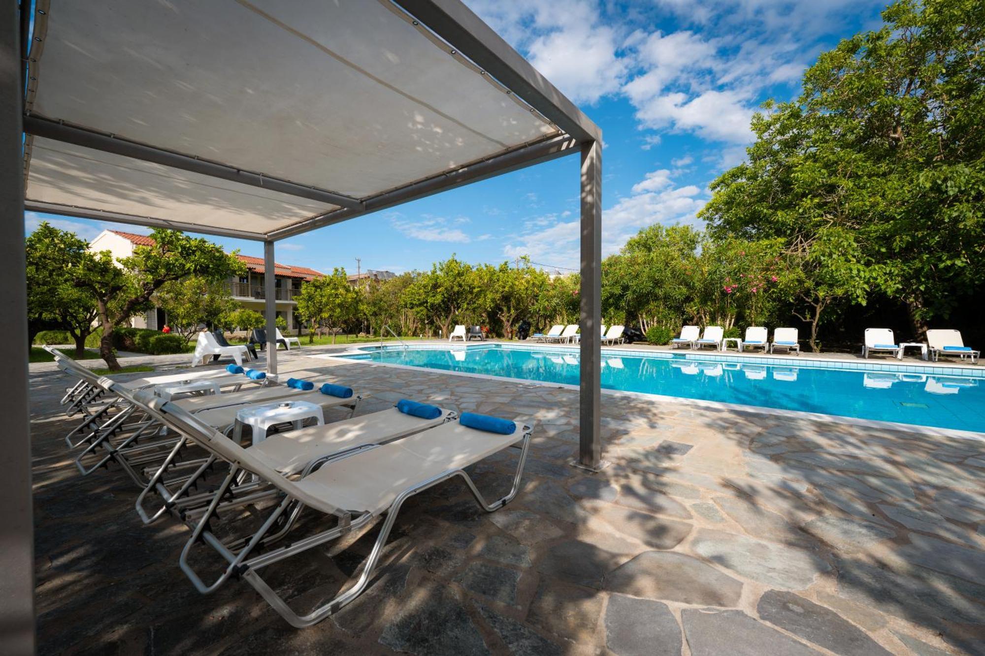 Orange Grove Suites Benitses  Esterno foto