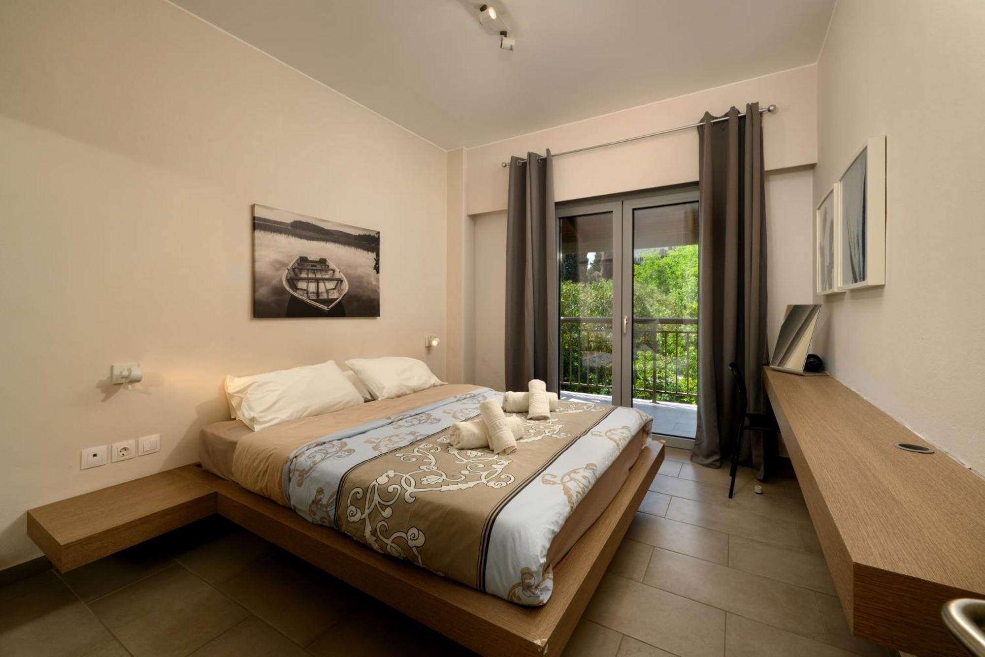 Orange Grove Suites Benitses  Esterno foto